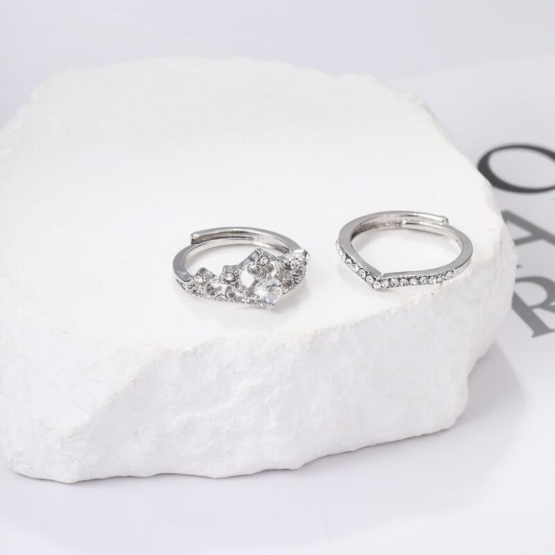 2PCS Fairy Sparkling Crown Rings for Women Teen Korean Adjustable Silvery Anniversary Gift Party Queen Ring Set Jewelry