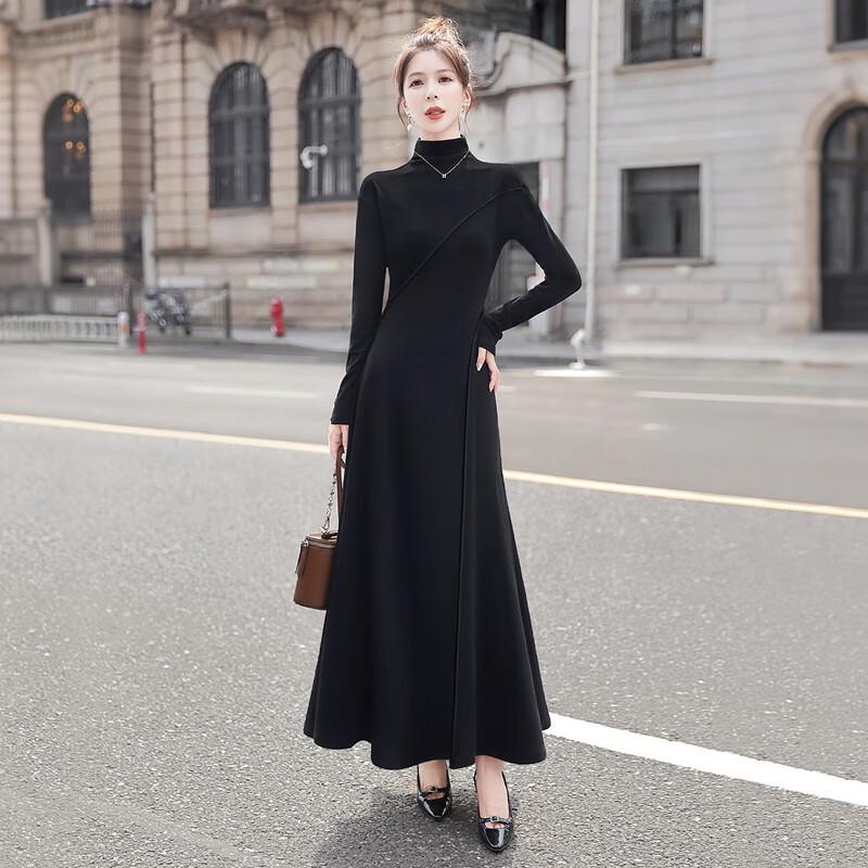 

Женское приталенное миди-платье А-силуэта с длинным рукавом M