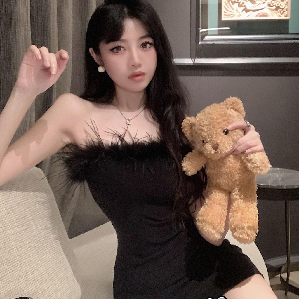 Sexy hairy edge one-word shoulder tube top dress women's spring and summer small dress waist slim hip skirt