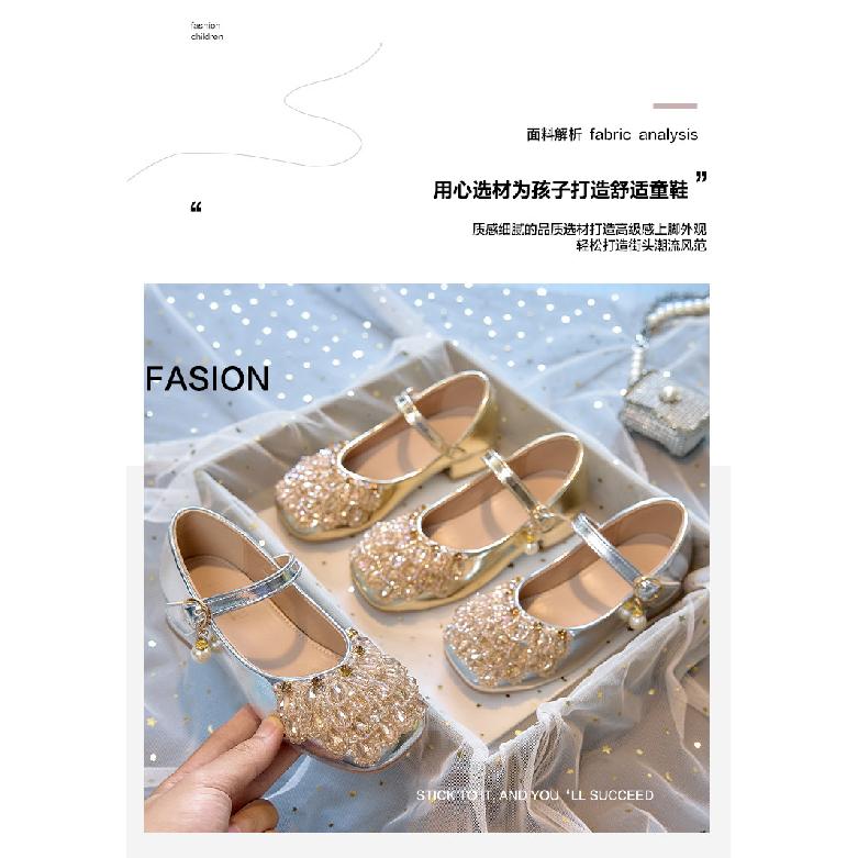 2026New girls' high-heeled princess shoes for spring and autumn, children's leather shoes to match dresses, little girls' performance square-toed