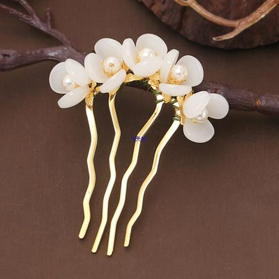 Women's Hanfu Hair Accessories: Pearl Flower Hairpins & Combs in Ancient Style
