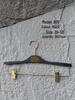 Luxury Resin Wide Shoulder Non-slip Men's Suit Hanger Set for Store Display