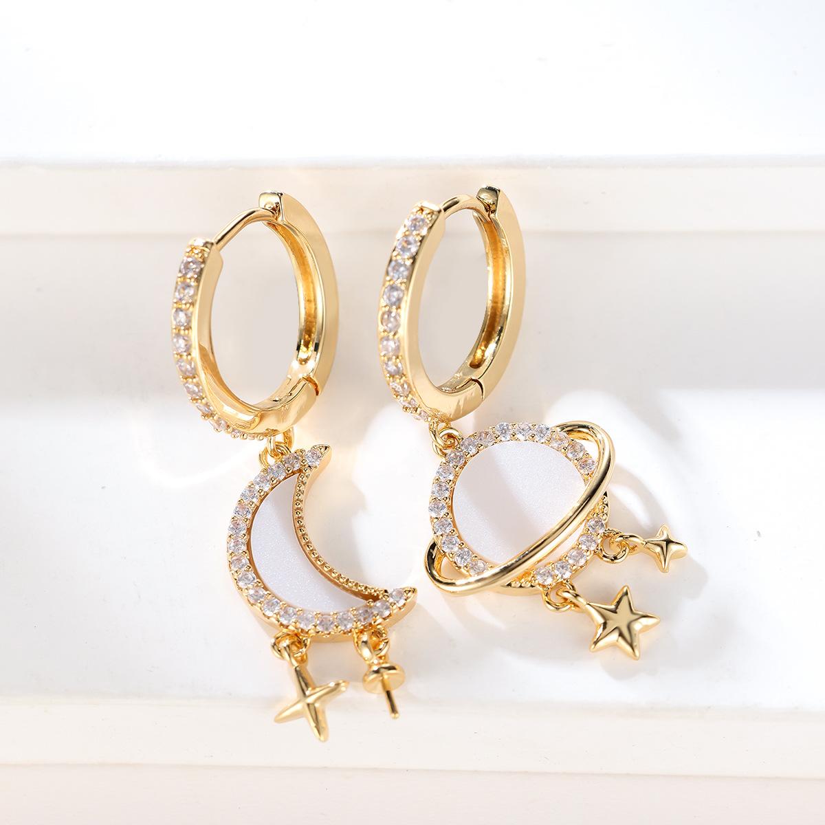 

Европейские и американские серьги с уникальным дизайном в виде звезды и луны с белыми бриллиантами и золотом, изысканные и универсальные