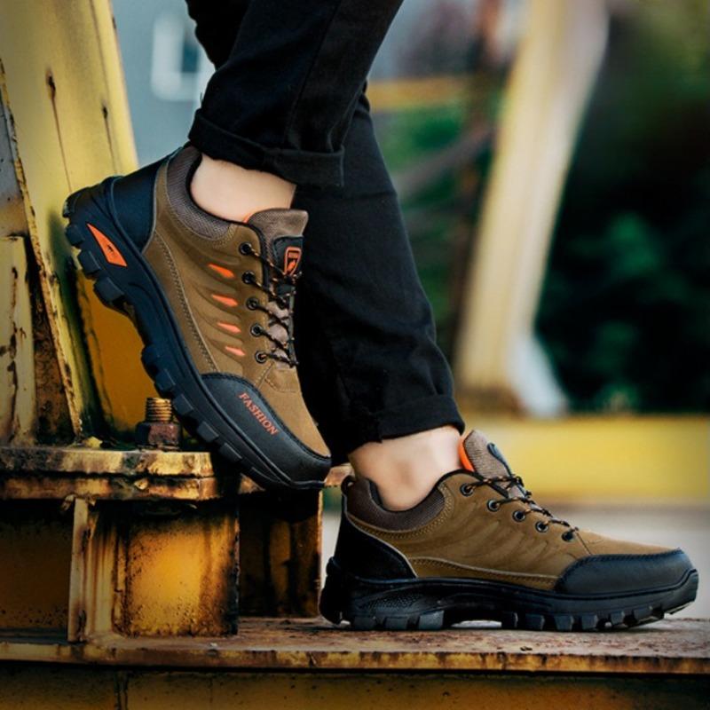 Vintage 2025 Men Non Slip Safety Works Shoes Quality Brand Men Hiking Climbing Shoe Outdoor Lace-up Man Running Sneakers Zapatos