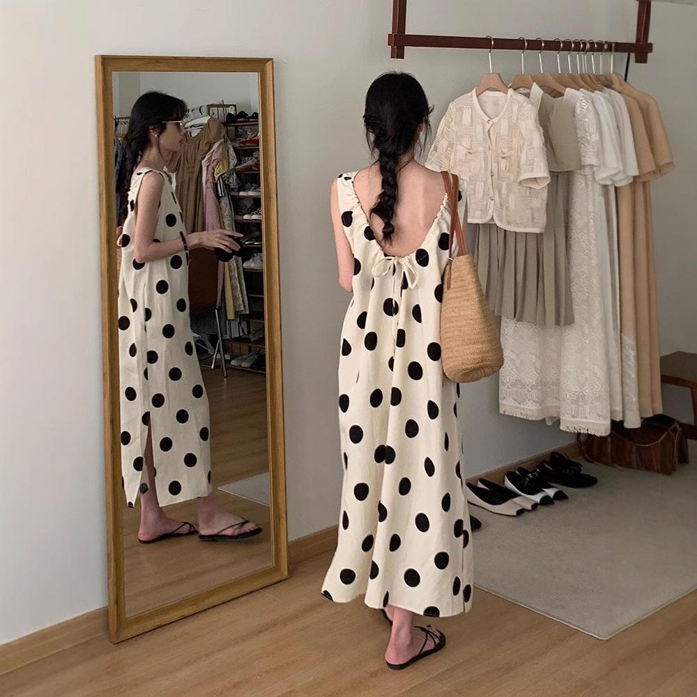 Seaside Vacation Wind Large Size Halter Polka Dot Sleeveless Dress Women's Clothing Slightly Fat MM Design Temperament Vest Long Dress