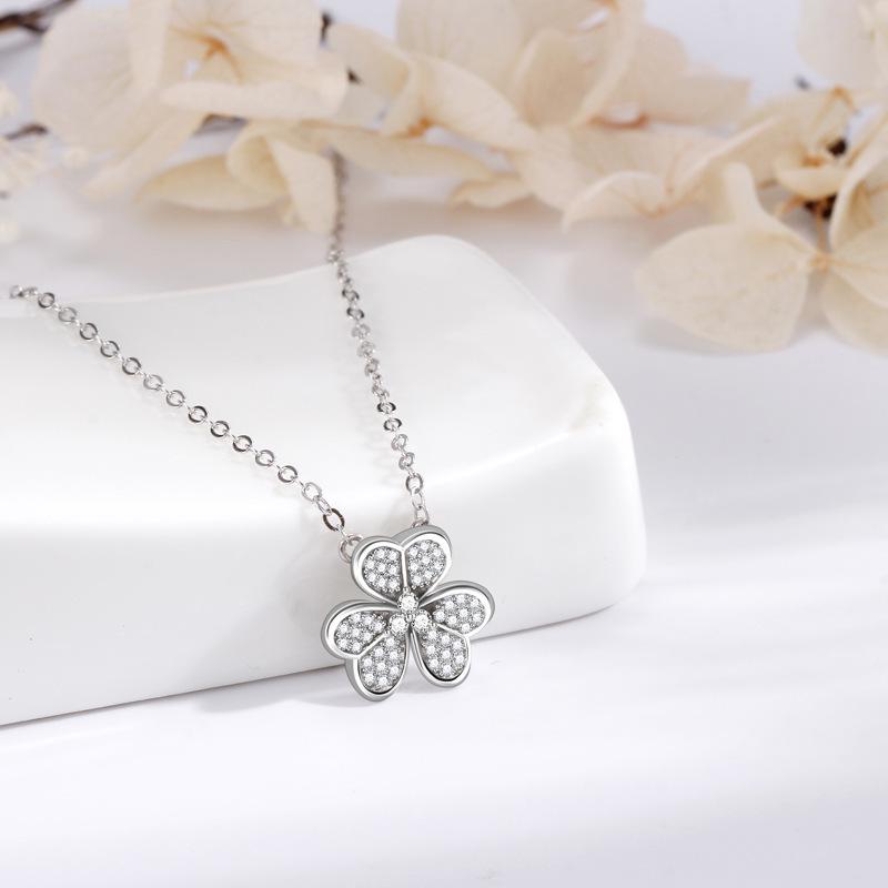 Korean Style S925 Sterling Silver Clover Pendant Necklace for Women 925 Silver белого золота
