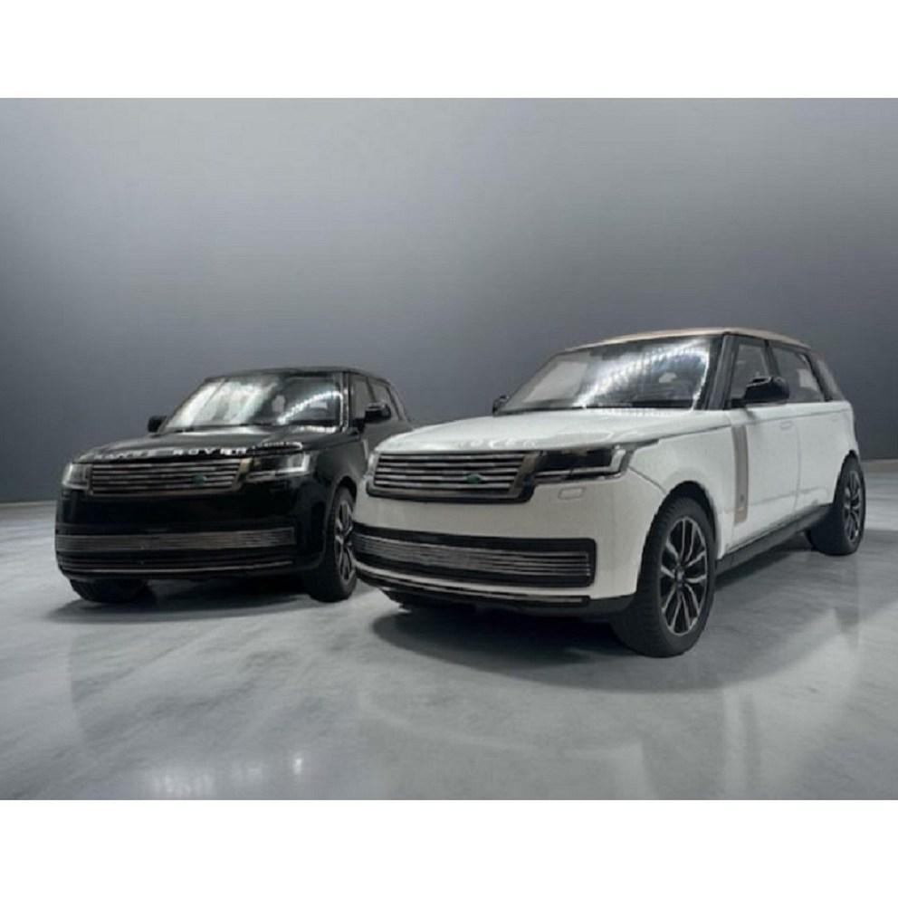 Premium Range Rover SUV 1:24 Scale Diecast Model Car - White Edition
