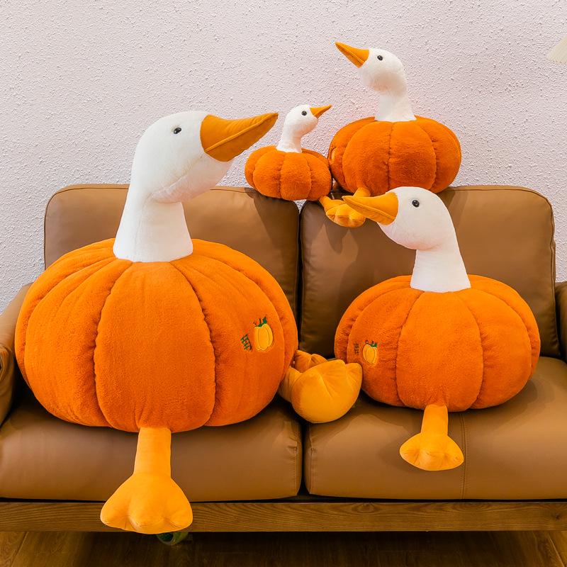 

Halloween Pumpkin Duck Plush Toy – Funny Stuffed Doll Pillow Gift 35 cm