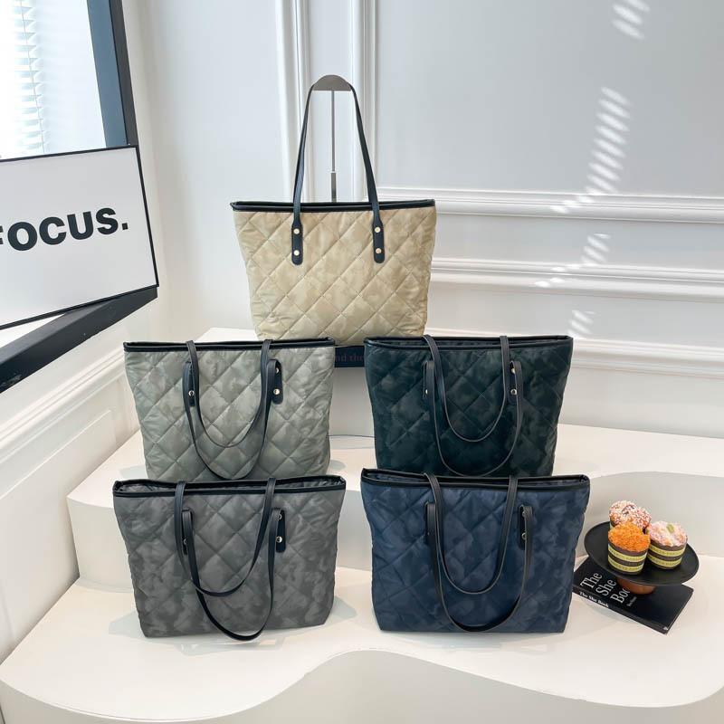 Simple oneshoulder tote bag, new student class largecapacity rhombus cotton bag, commuter bag