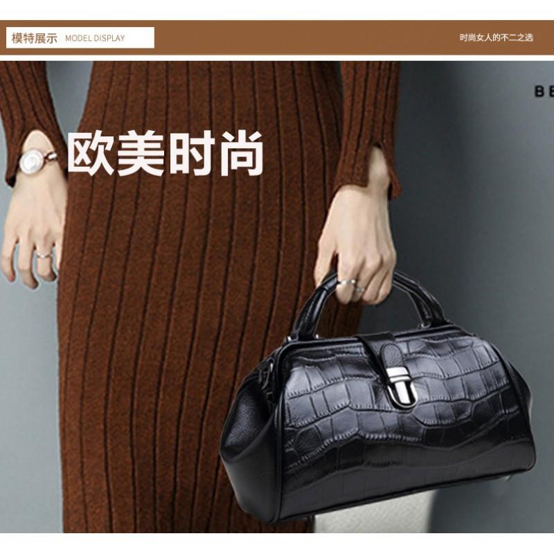 Vintage Alligator Pattern Fashionable Large-capacity Leather Doctor Bag Commuting High-quality Women's Portable Shoulder