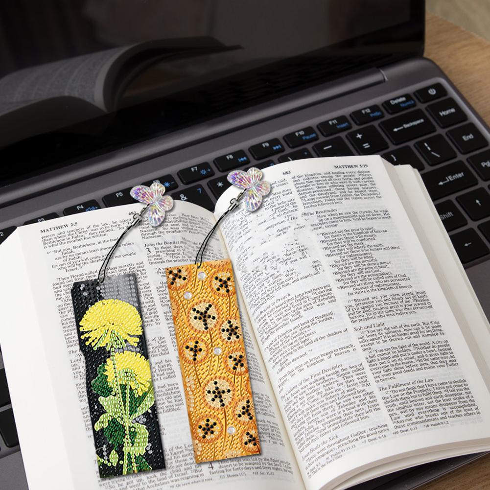 4Pcs Special Shaped Colorful Pattern Diamond Bookmark Art Project DIY Diamond Bookmark with Crystal Pendant for Reading Day Gift