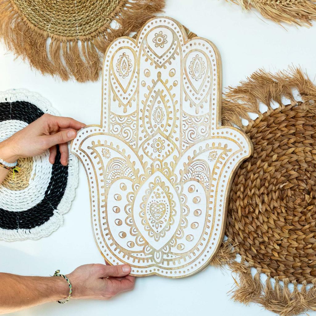 Hamsa Hand Wandplakette, Mangoholz Weißwaschung