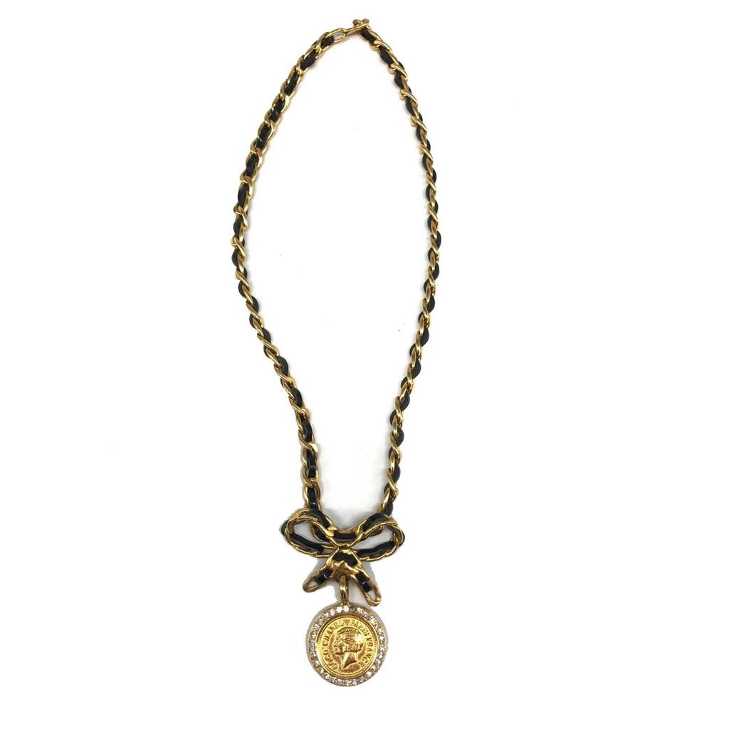 Used CHANEL MedallionNecklace metal Women