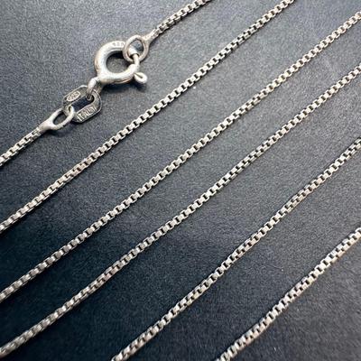 Used [Italian Necklace] 925 Silver Engraved 56cm