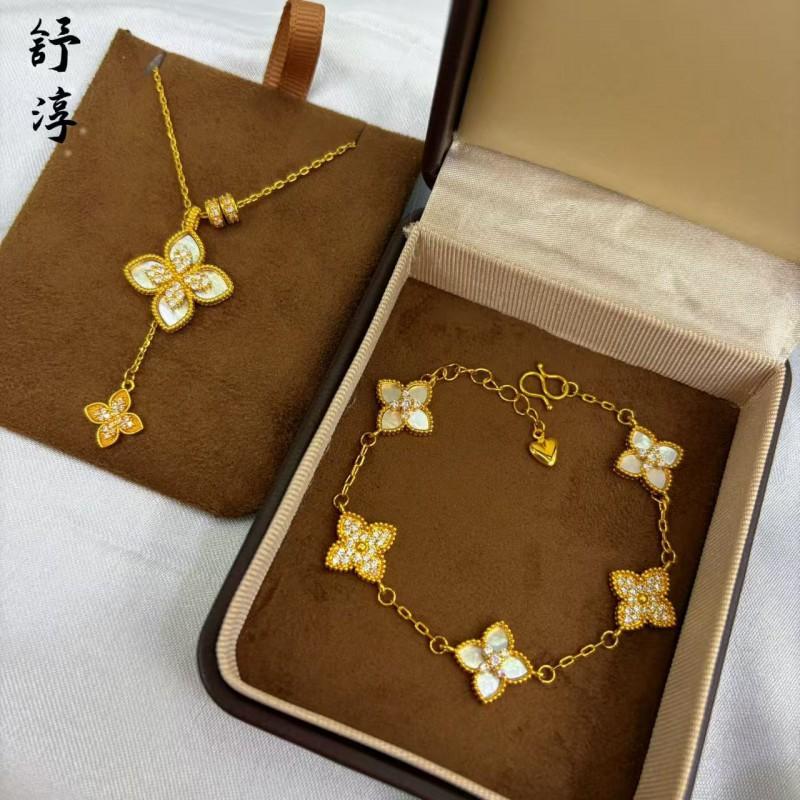 24K Gold Plated Clover Jewelry Set Women Shell Inlay New Style