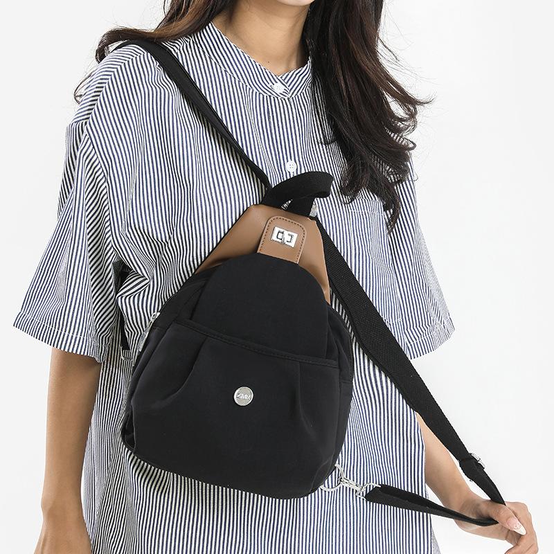 Backpack for Mountain Climbing and Leisure, Single-shoulder Crossbody Bag, Lightweight Vacation Mobile Phone Bag