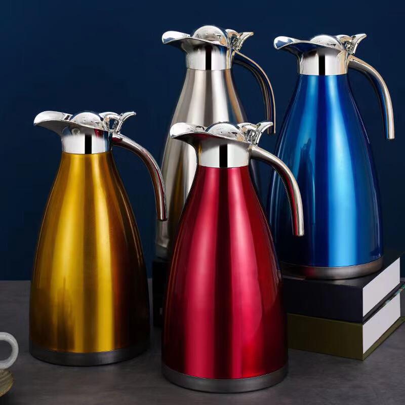 Isolierkanne aus Edelstahl