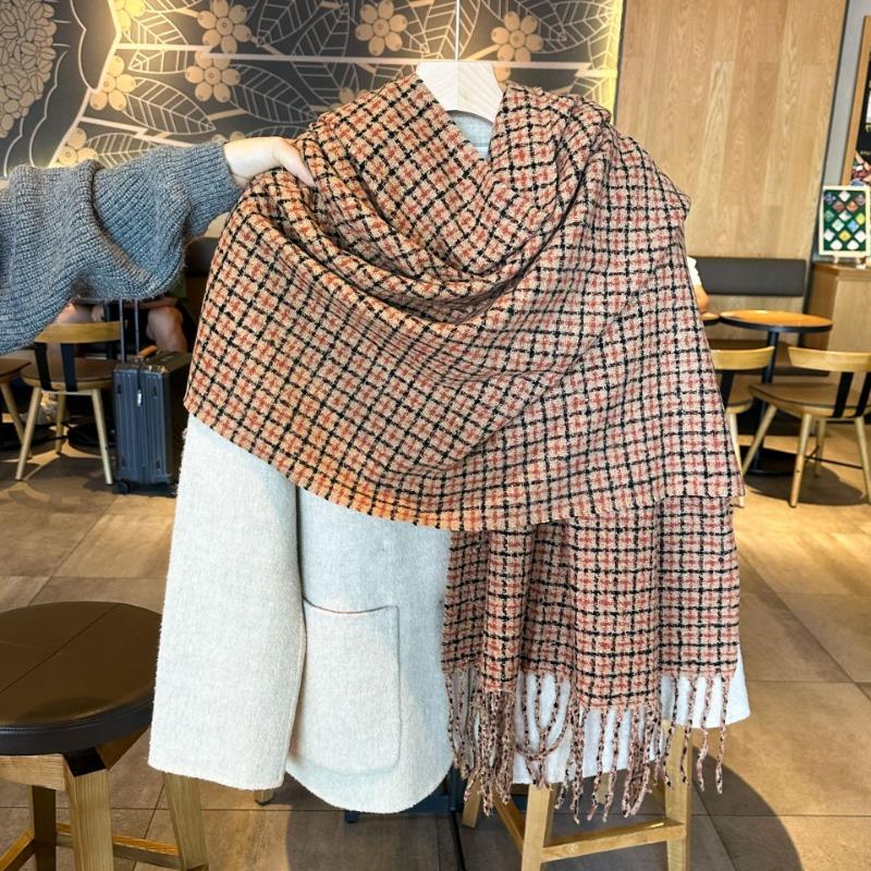 Autumn and Winter Advanced Sense Qiandongge Fringed Scarf Girls Versatile Thickened Warm Scarf Long Shawl