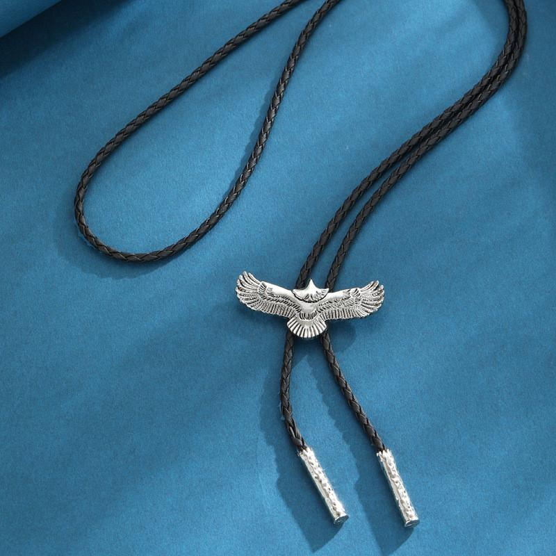 Long Unisex Sophisticated Necklace With Animal Eagle Design Crafted From Quality Alloy Material