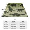 1ks Zelená deka Jurské dinosaury potisk Pohodlná flanelová deka pro domácí obývací pokoj ložnici dekor Narozeninový dárek pro chlapce