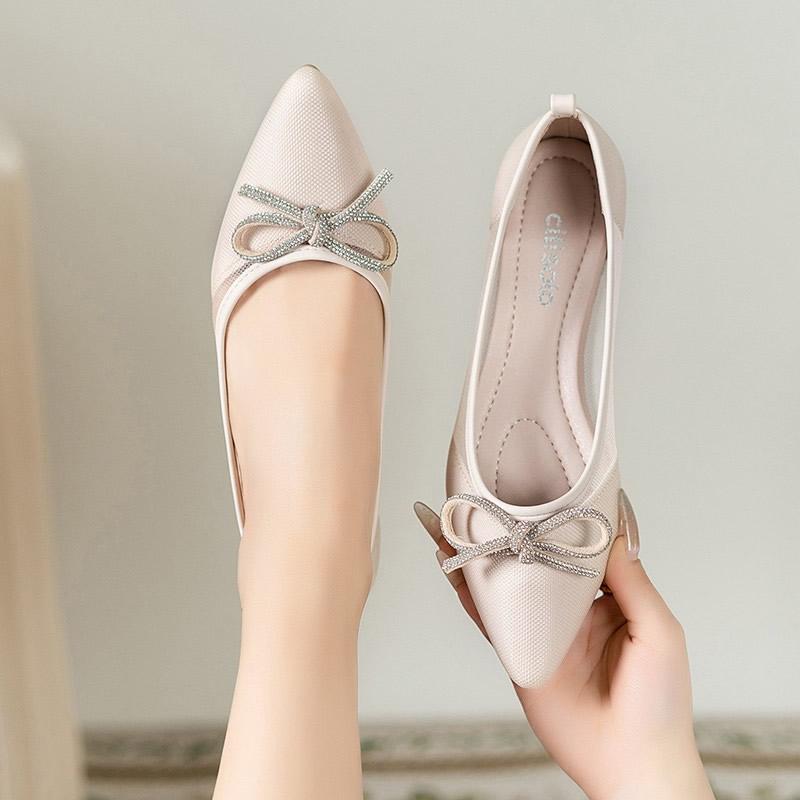 Sweet Butterfly Knot Breathable Mesh Flat Bottom Pointed Toe Casual Shoes for Women Spring Summer Fashion Versatile Slip-On Shoe