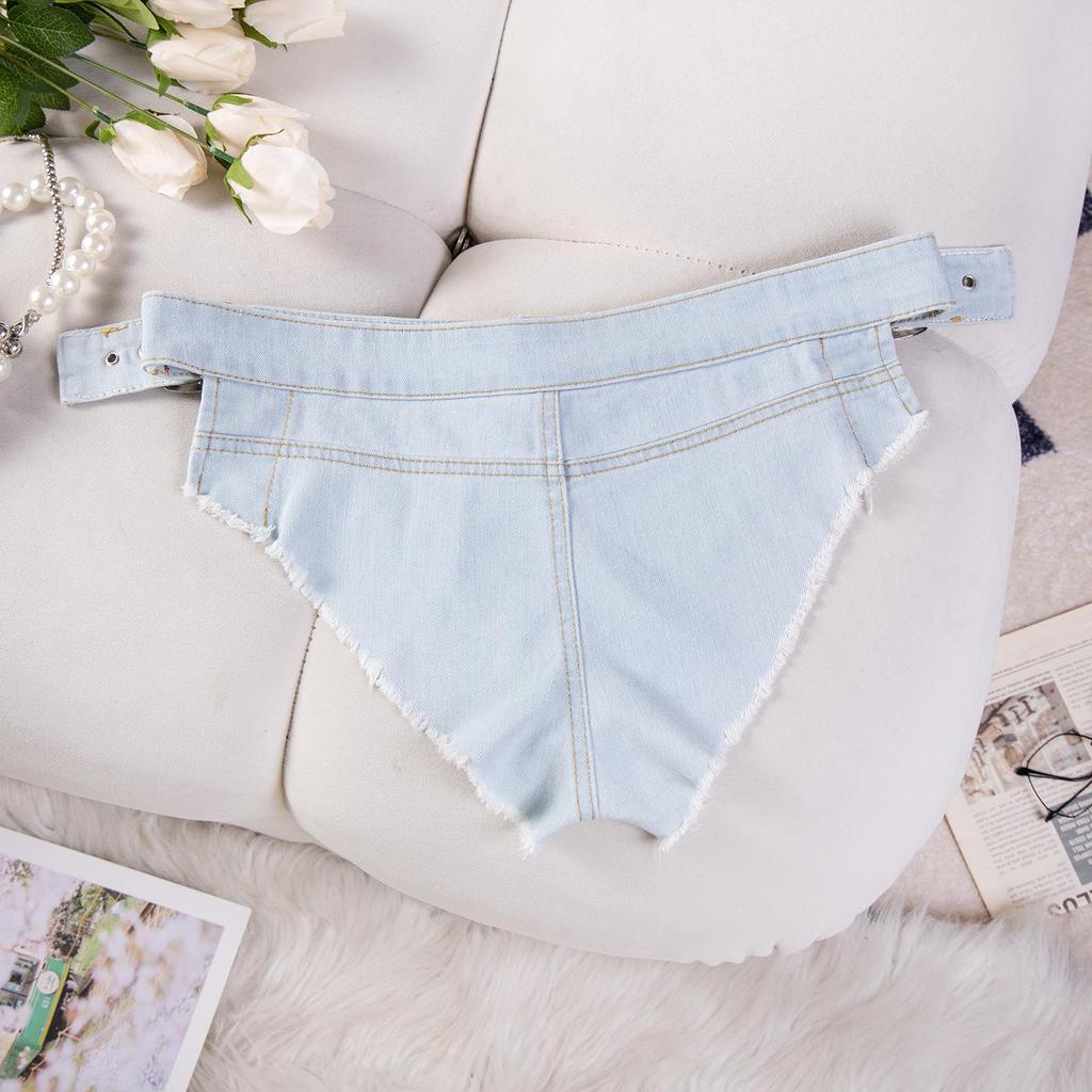2024 European & American Low-Waist Slimming Plus Size Stretch Denim Shorts for Women