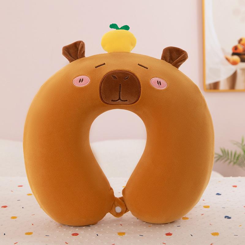 

Помаранчева Капібара U-подібна Подушка для Шиї для Подорожей та Офісного Сну - Портативна та Зручна 28*30 cm