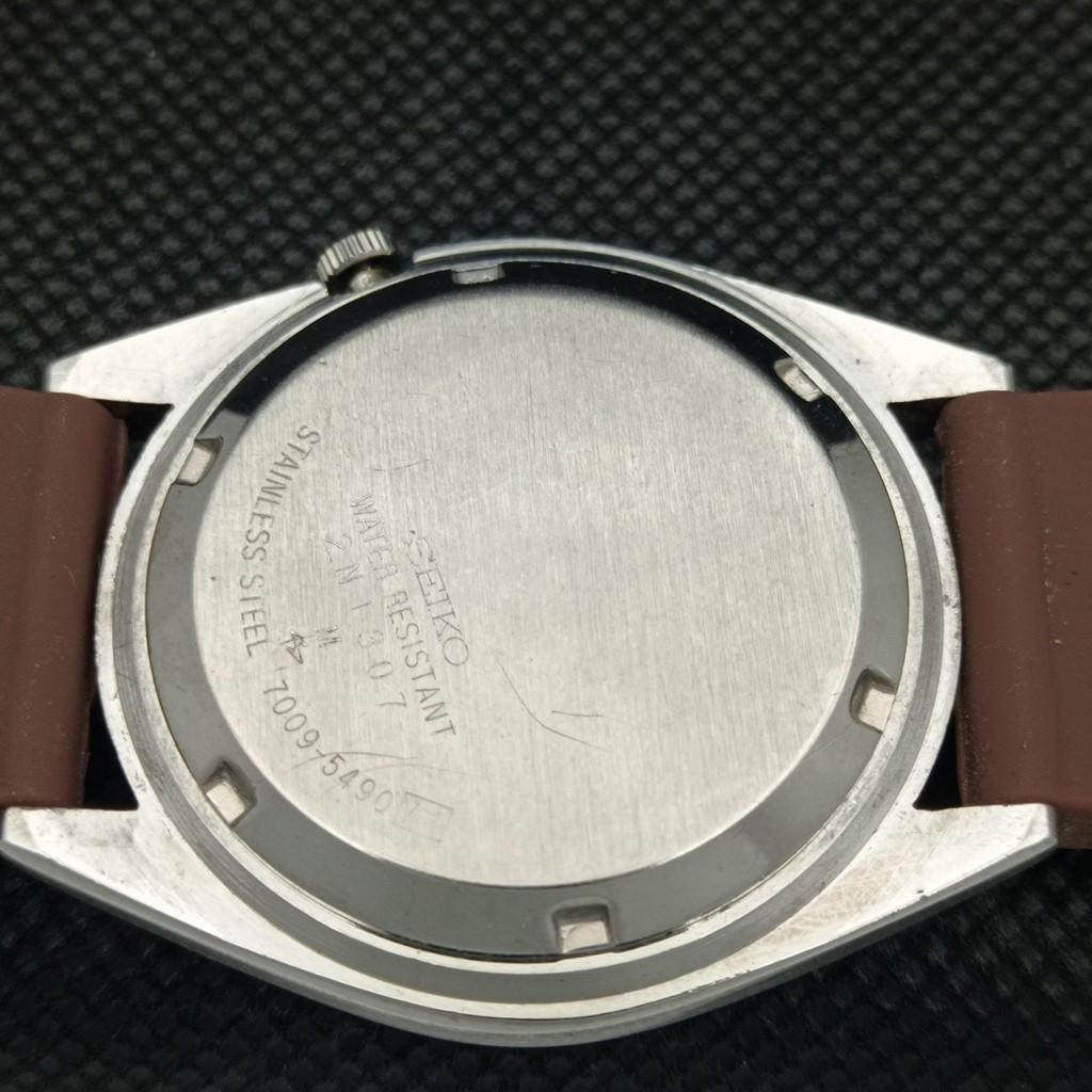 USED VINTAGE SEIKO 5 AUTO JAPAN MENS DAY/DATE ARABIC SILVER WATCH 603-a313774-2 SKU603-a313774