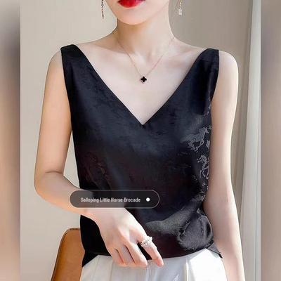 Women's Sleeveless V-Neck Satin Camisole with Jacquard Design