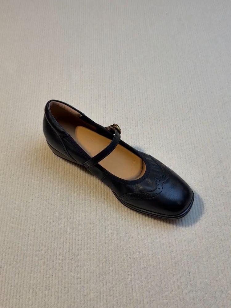 

Sheepskin version of Brock engraved small leather shoes women s retro word with light mouth bevel heel single shoes square head Mary Jane 40 чёрный