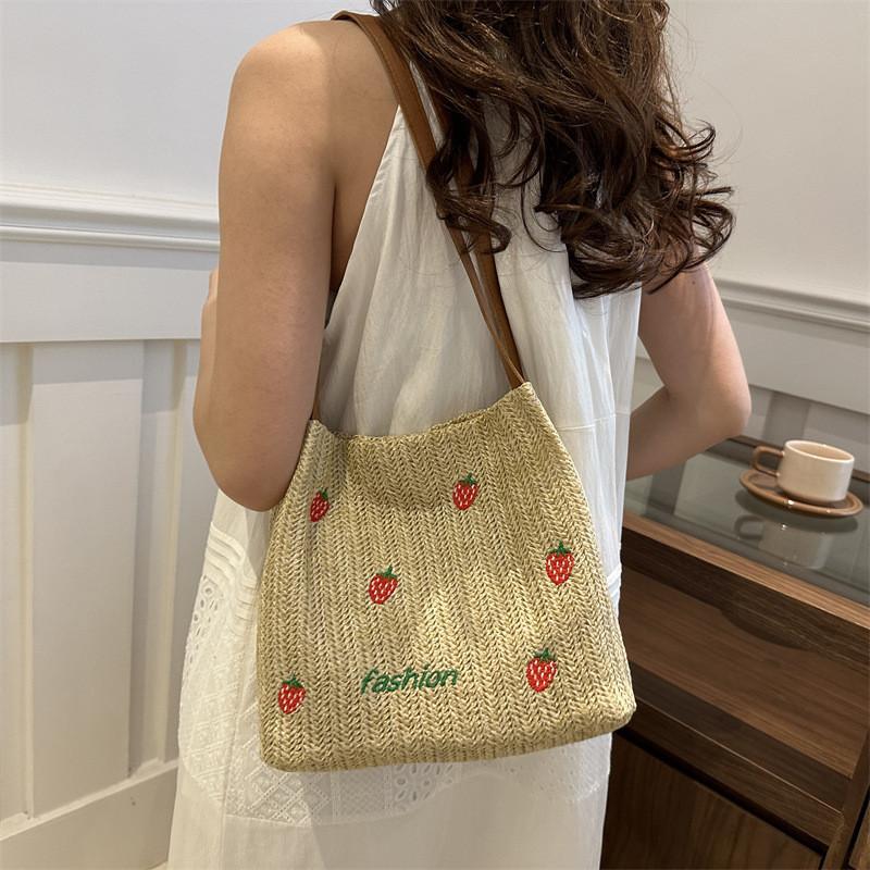 Stylish Woven Tote Bag For Women With Large Capacity Chic Summer Bucket Bag