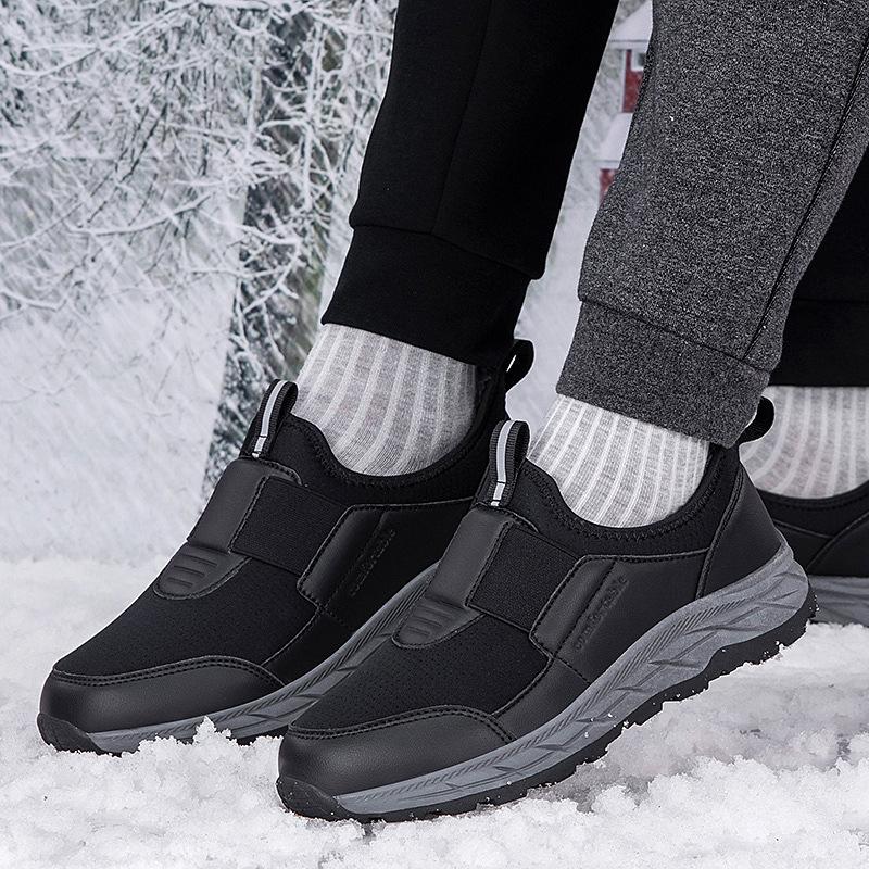 2025 winter elderly shoes fleece thickened cotton shoes mother shoes fleece one pedal sports shoes middle-aged and elderly walking shoes