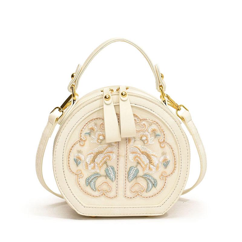 Fashion Niche Embroidered Bag Women's 2025 New New Chinese Versatile Messenger Bag Popular National Style Portable Small Round Bag