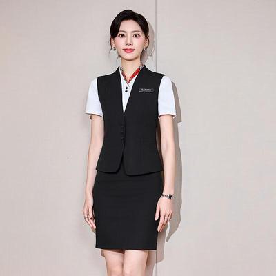 Trajes y combinados – Trajes de falda