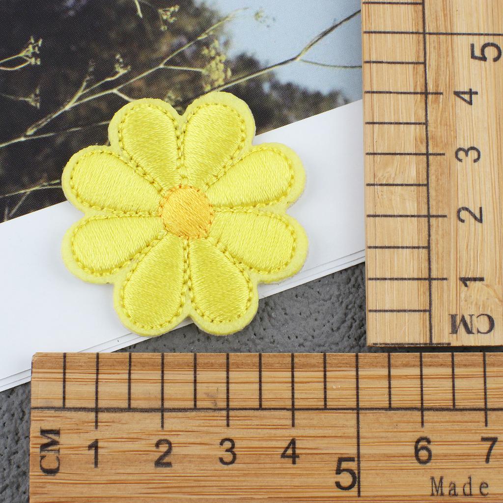 Sunflower Flower Embroidery Cloth Sticker Ironing Little Bee Patch Sticker Computer Embroidery Chapter Boy Hot-Selling Set