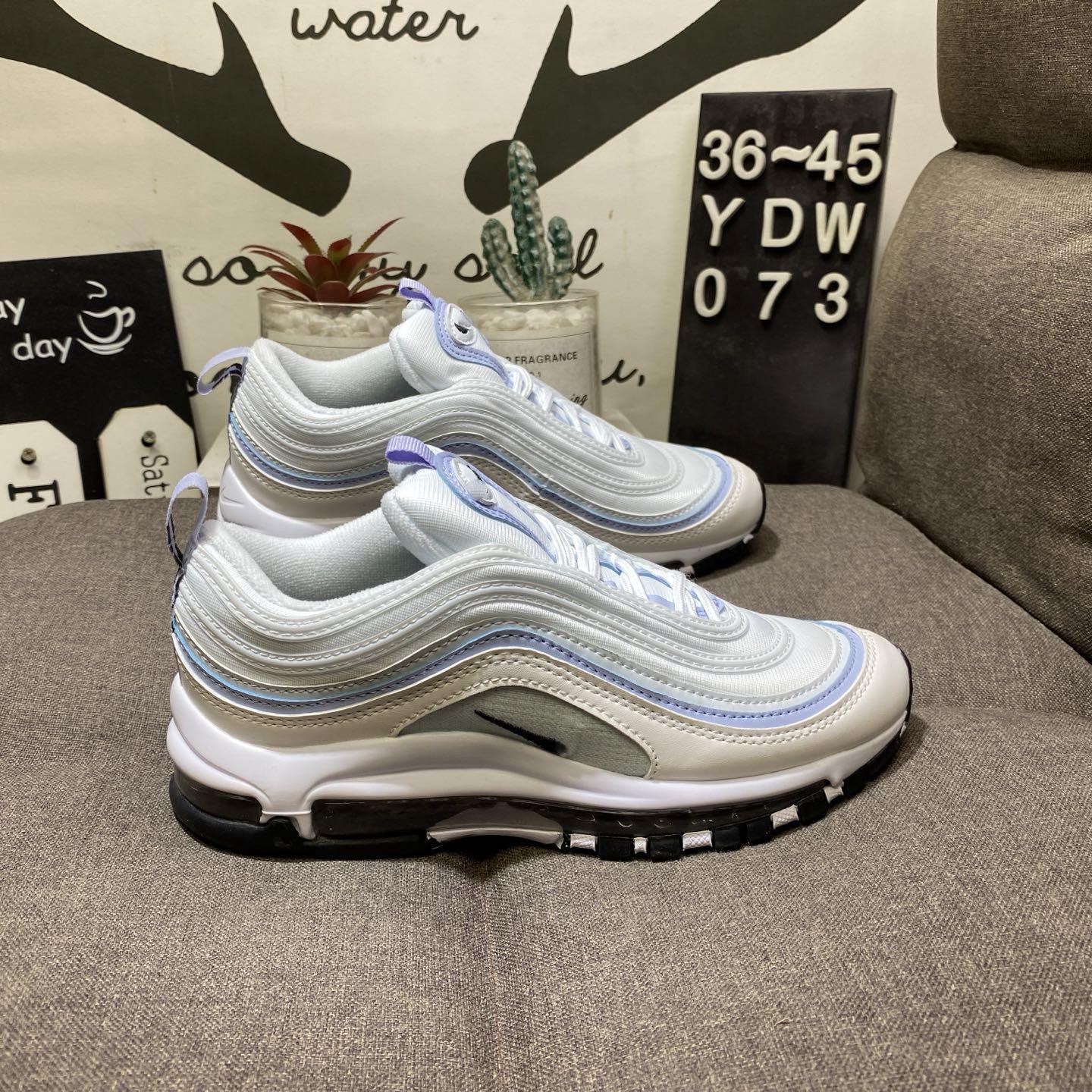 

CrossMAX97 Bullet Air Cushion Shock-Absorbing, Wear-Resistant Running Shoes - Trendy and Fashionable for Men and Women. Size 42