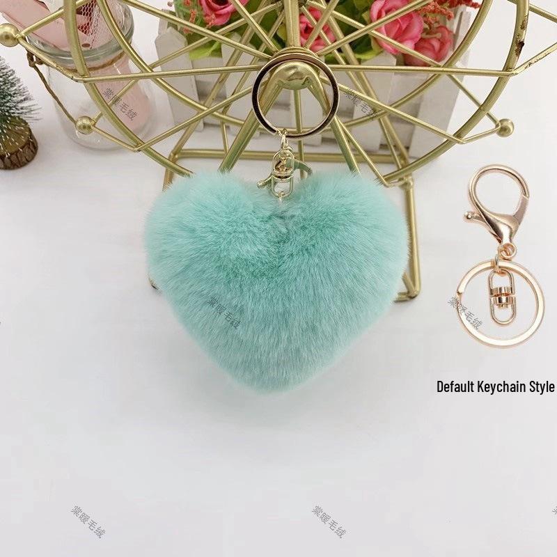 Breloc Pandantiv Inimă Blană Imitată - Charm Minge de Pluș 9cm pentru Genți și Accesorii de Îmbrăcăminte