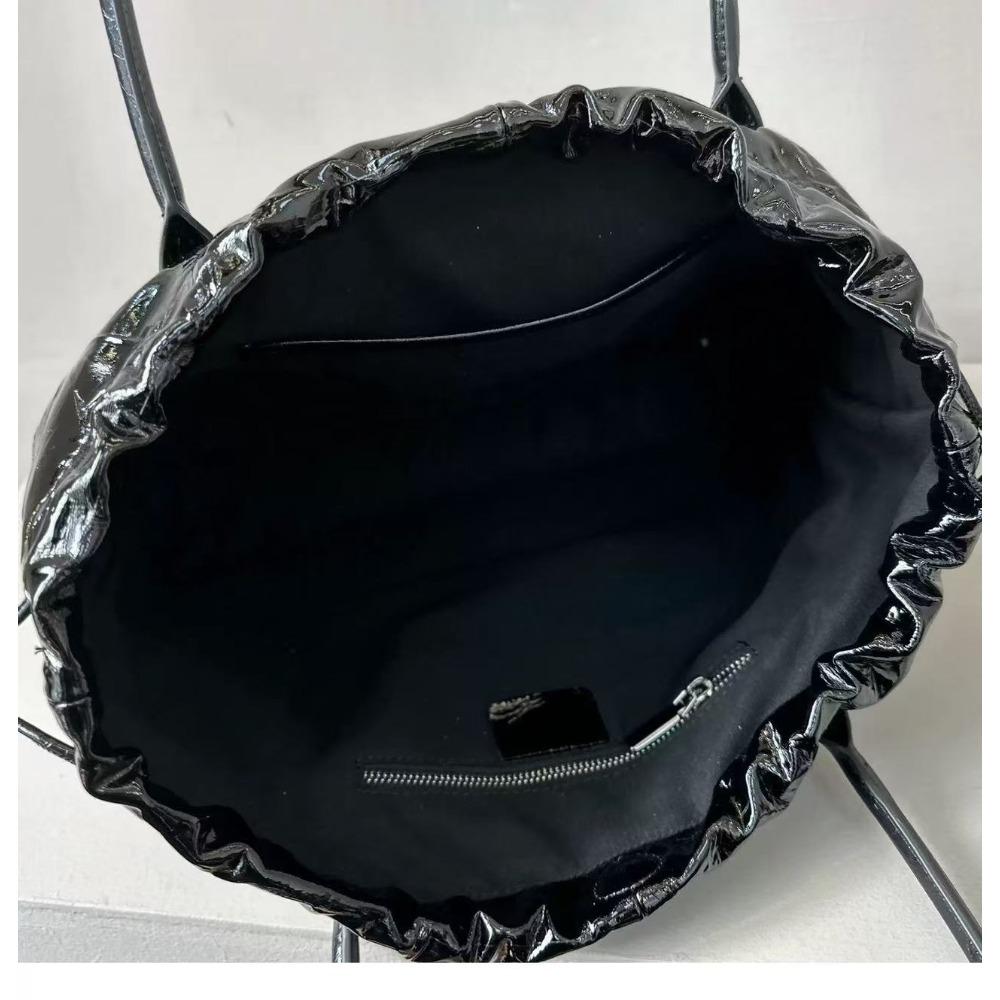 Upper Layer Oil Wax Leather New Style Simple And Elegant High-grade Sense Drawstring Small Tote Bag Casual Lazy Shoulder Bag Handheld Bag Buckle Bag