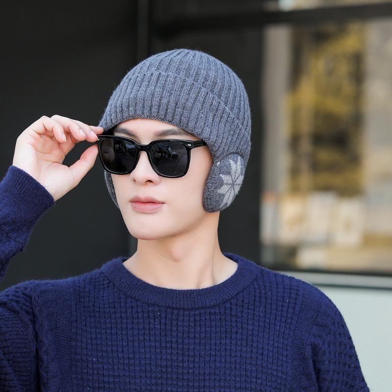 Hat Women's Fleece Thickened Winter Warm Scarf Suit Cycling Ear Protection Hat Men's Knitted Wool Hat