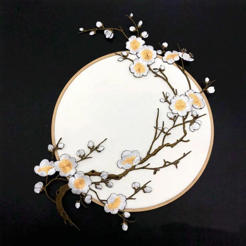 Embroideried Plum Blossom Applique Flower Shaped Clothes Sticker Apparel Cloth Patches  Sewing
