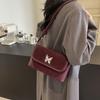 Retro Women's Underarm Bag Autumn Winter Velvet Versatile Crossbody Bags Temperament 3D Metal Butterfly One Shoulder Bag