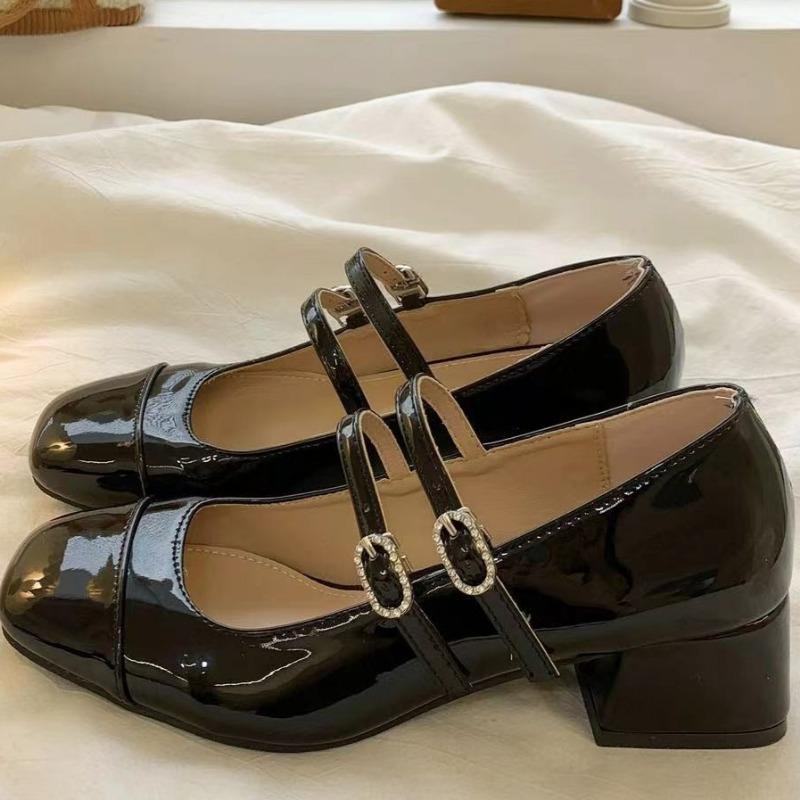 

Модная женская обувь 2025 Новые туфли-лодочки на высоком каблуке с ремешком и пряжкой, модный квадратный носок, для офиса и карьеры, горячая распродажа, бестселлер, туфли Мэри Джейн 40 чёрный