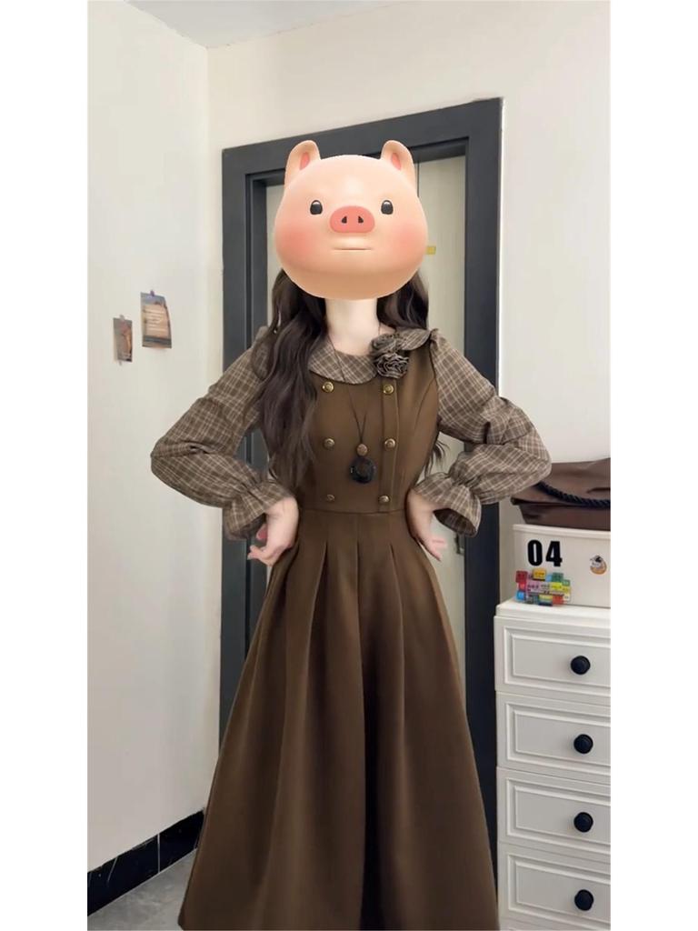 Elegant French Retro Faux Two-Piece Long Sleeve Dress - Women's High-End Slimming Waist-Cinched Autumn Winter 2025 Fashion