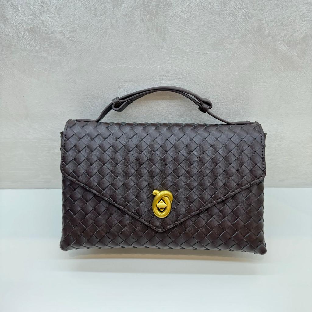 Cross Border Neue gestrickte kleine quadratische Box-Damentasche aus Leder Modetrendschloss Große Kapazität Handheld-Umhängetasche