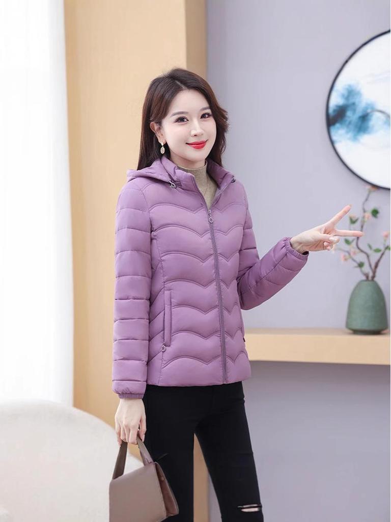 Chaqueta Corta Acolchada de Algodón para Mujer: Corte entallado, Ligero, Cálido, Moderno, Versátil, Talla grande, para Otoño e Invierno.