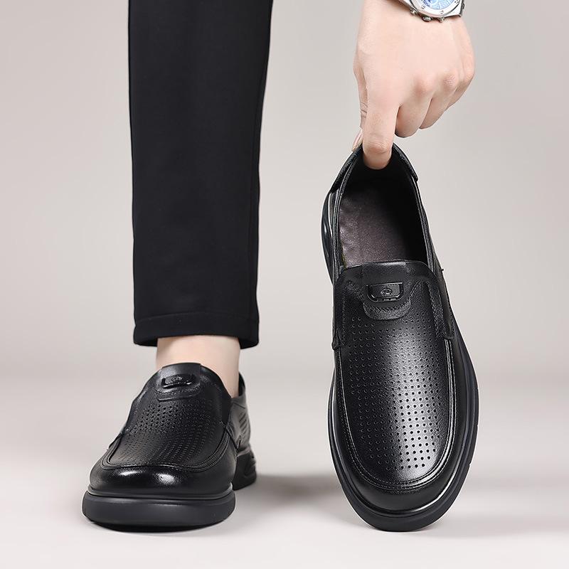 Cool leather shoes men's leather soft sole summer comfortable and breathable dress business men's shoes round head hollow casual hole hole men's shoes