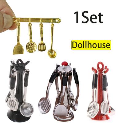 בובות וצעצועי פרווה – בתי בובות ואביזרים