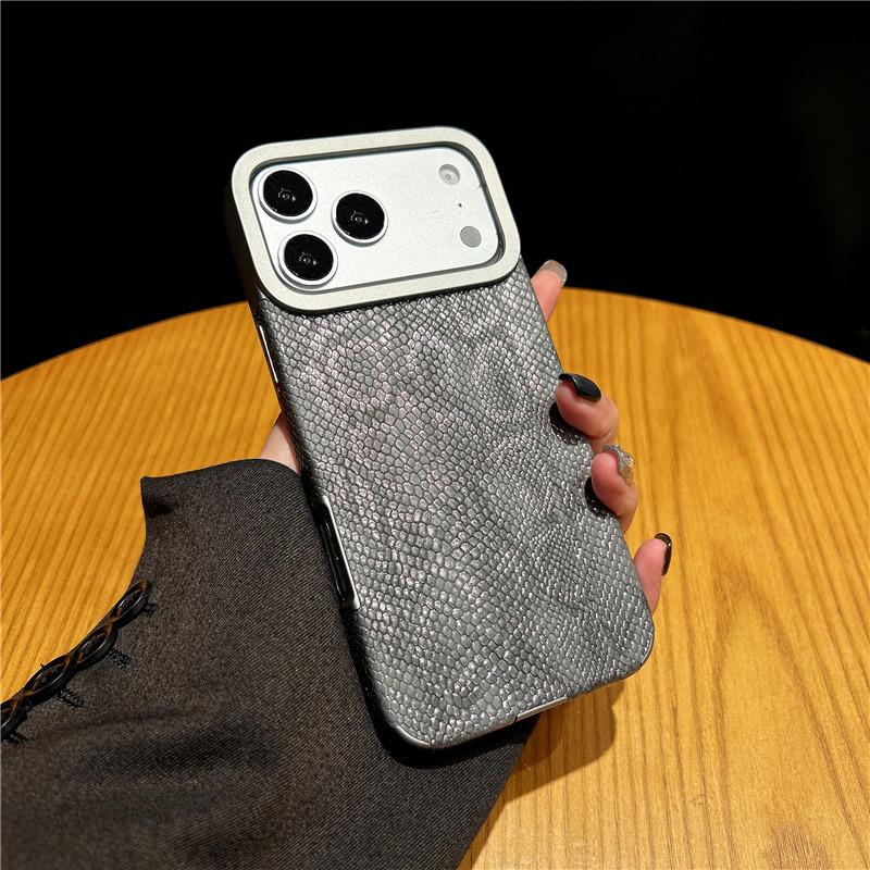Premium Snake Skin Pattern Protective Magnetic Phone Case for iPhone 17 Pro Max iPhone 15 Plus серый