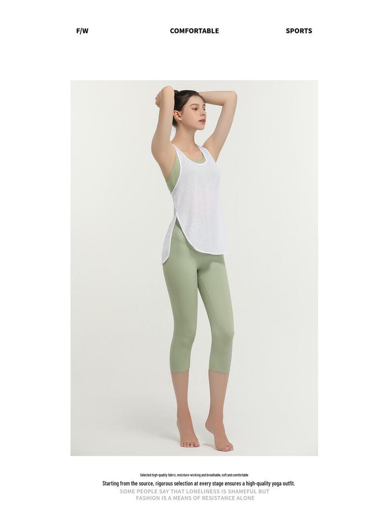 Women's Racerback Yoga Tank with Built-in Bra, Sleeveless Sports Top, Backless Design
