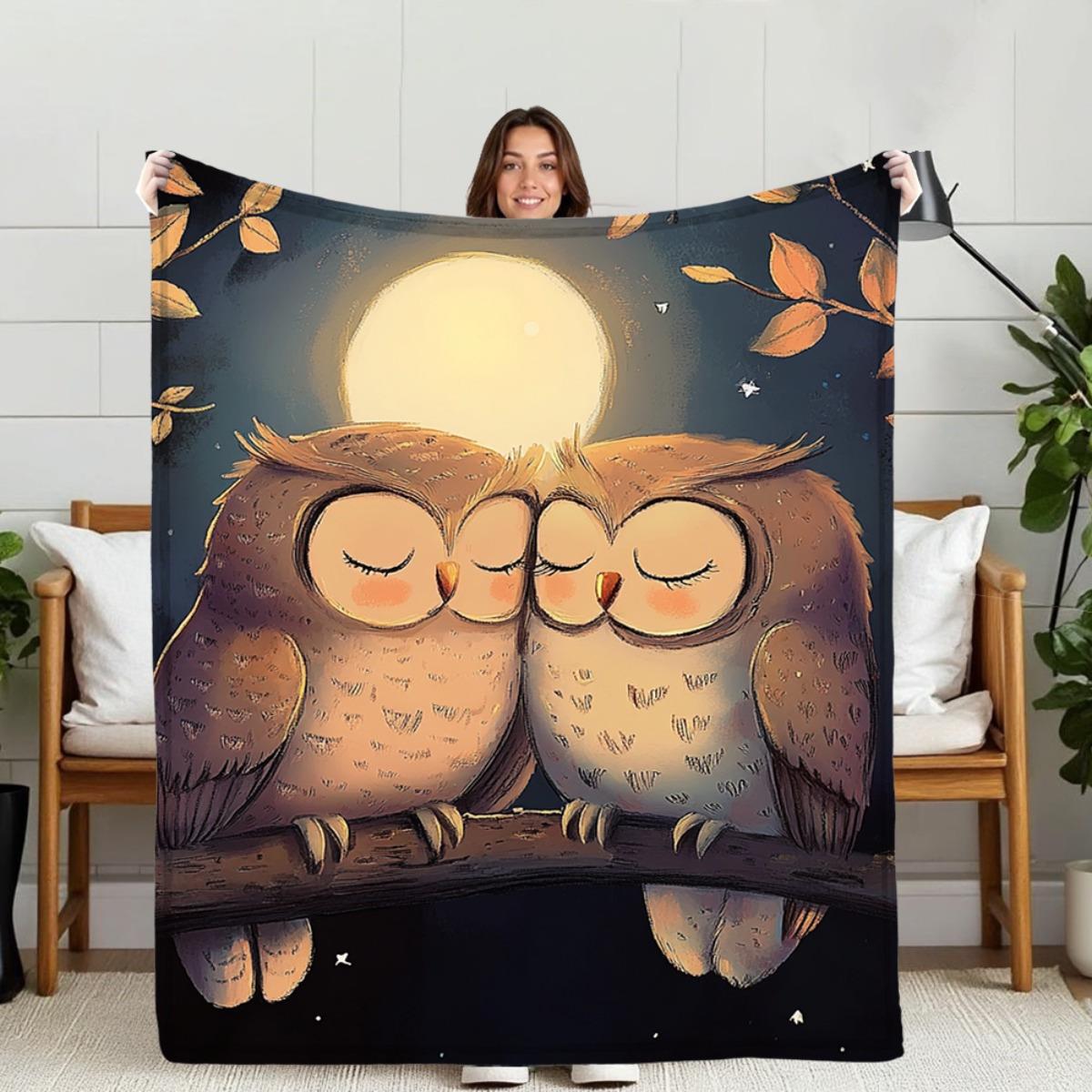 

Hawkhugging pattern Flannel printed blanket suitable for all seasons suitable for living room office sofa and travel 180x250CM 75x100cm